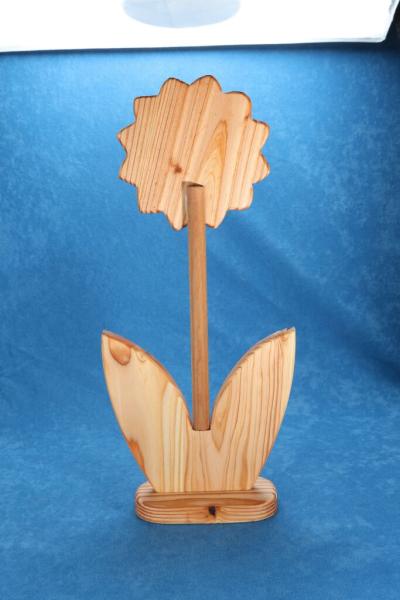 Dekoblume aus Douglasienholz